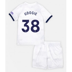 Tottenham Hotspur Destiny Udogie #38 Replika Babytøj Hjemmebanesæt Børn 2023-24 Kortærmet (+ Korte bukser)